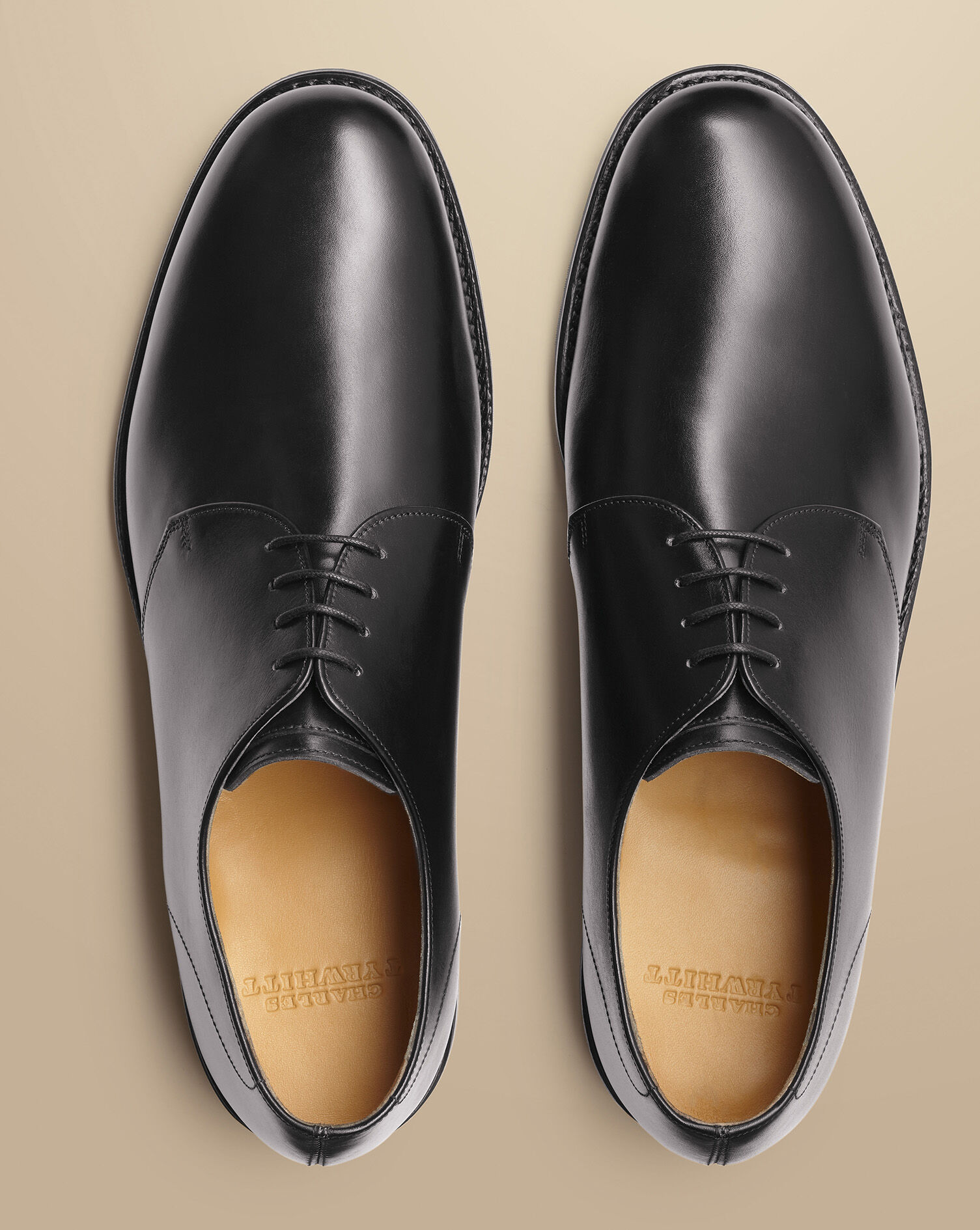 rubber soled black oxford shoes