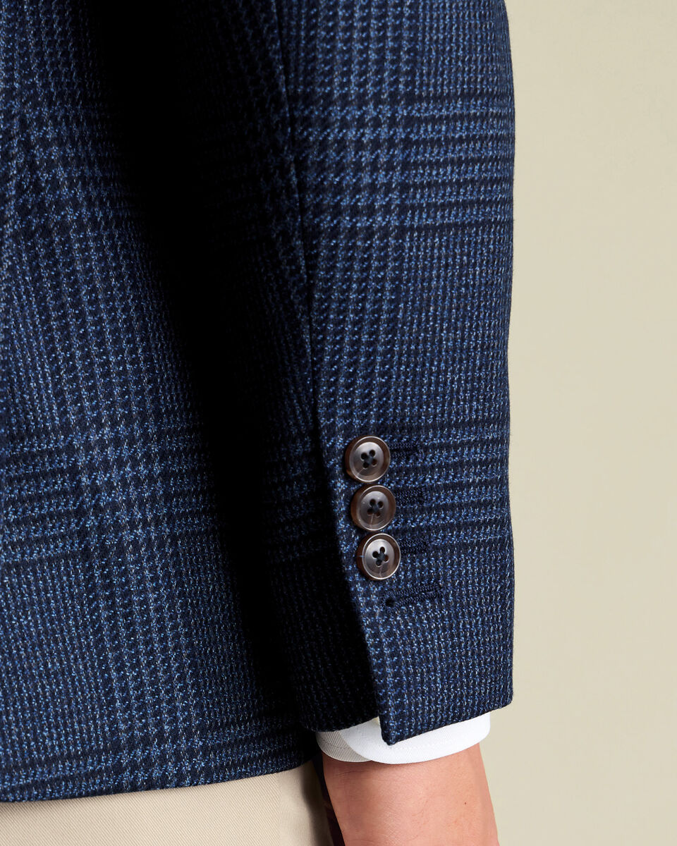 The product image is missing!