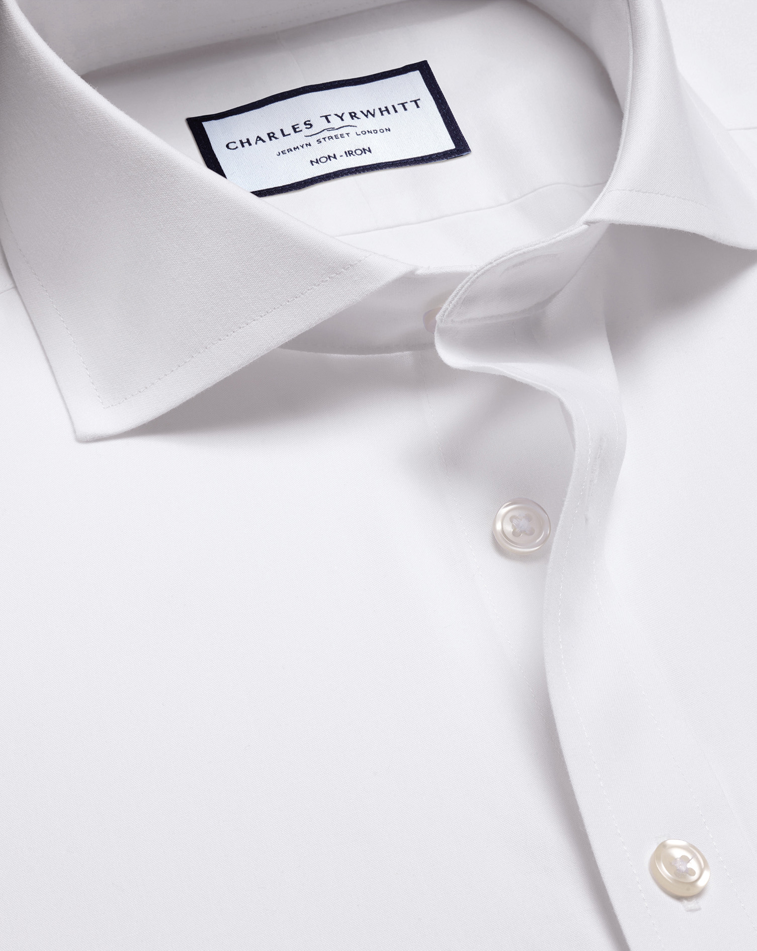Men's Non-Iron Stretch Poplin Cotton Shirt â White Double Cuff, 17/37 by Charles Tyrwhitt