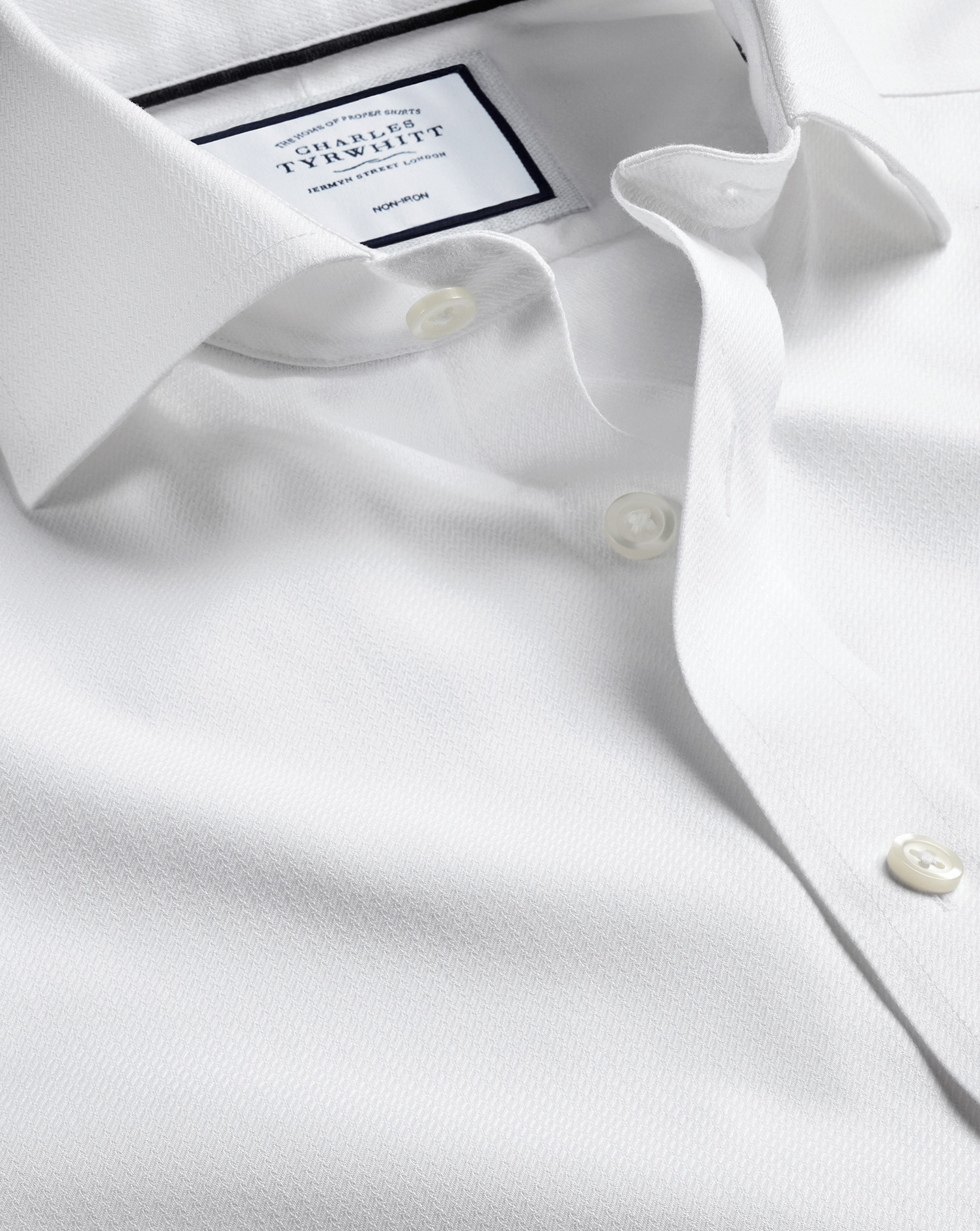 Men's Charles Tyrwhitt Cutaway Collar Non-Iron Henley Weave Dress Shirt - White French Cuff Size XL 