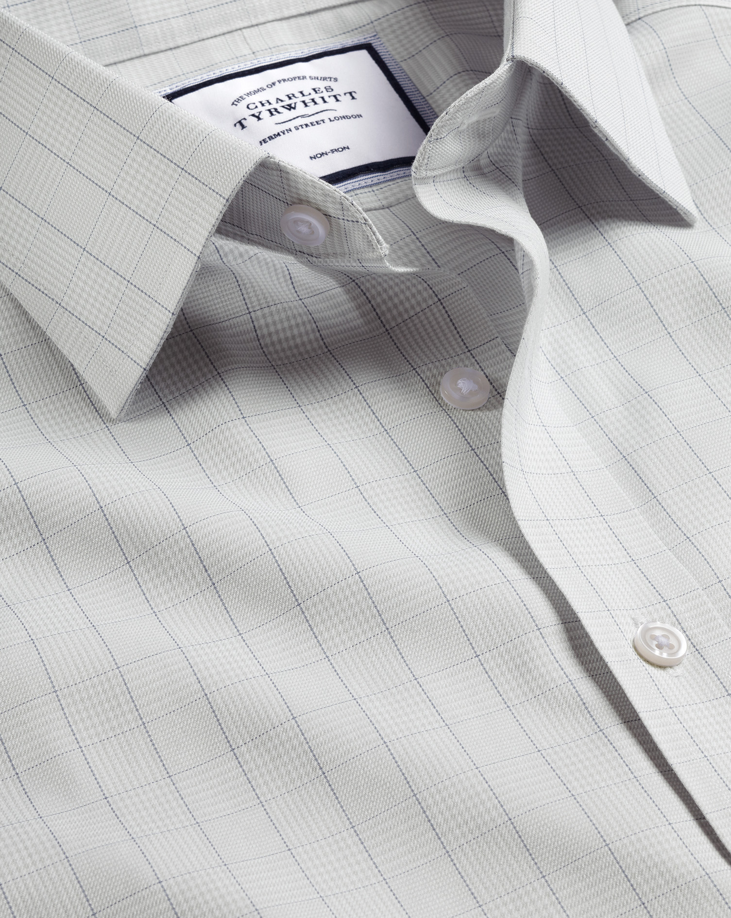Men's Charles Tyrwhitt Non-Iron Twill Prince Of Wales Check Dress Shirt - Silver Grey Single Cuff Si