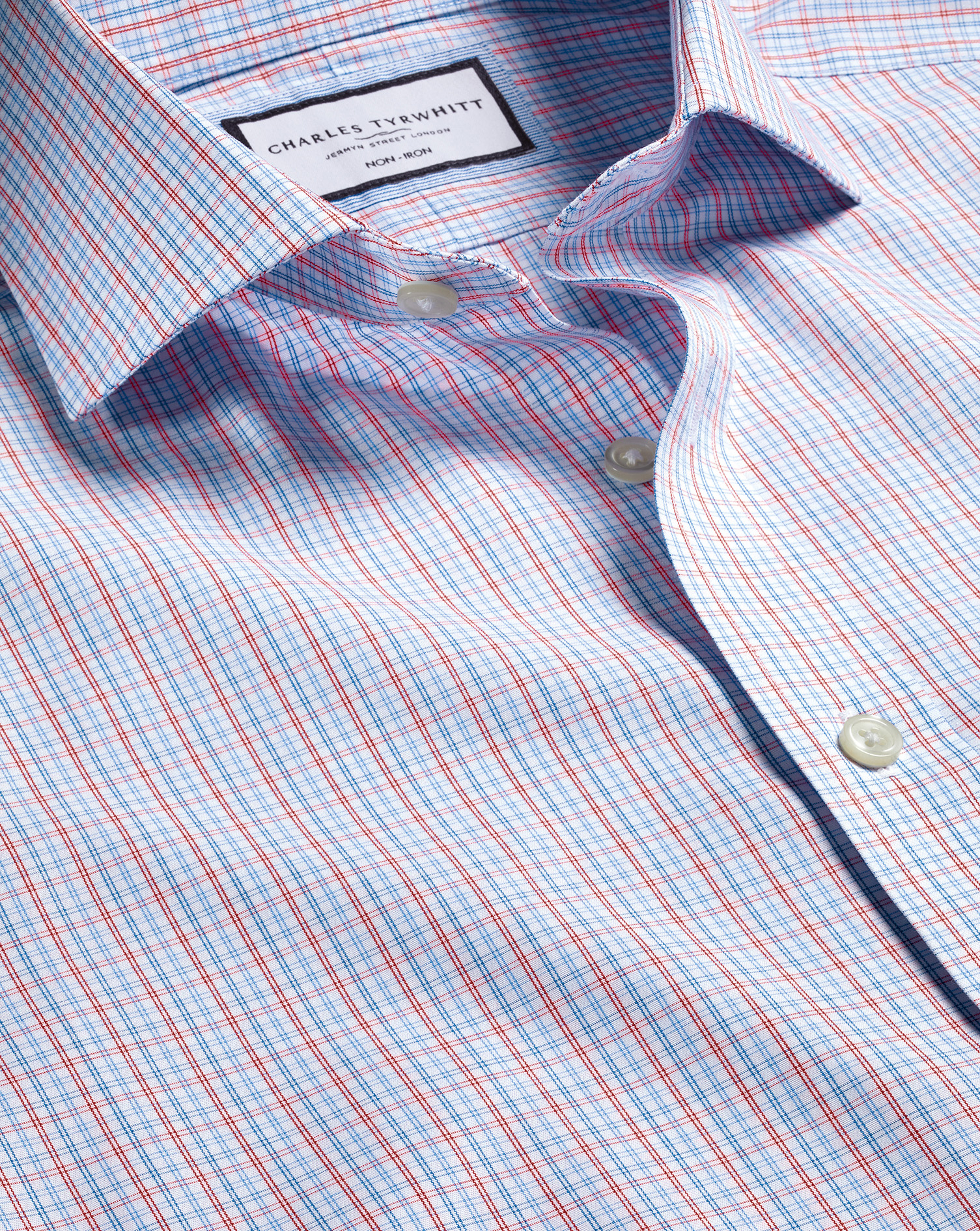 Charles Tyrwhitt Men's  Cutaway Collar Non-iron Fine Line Check Dress Shirt In Red