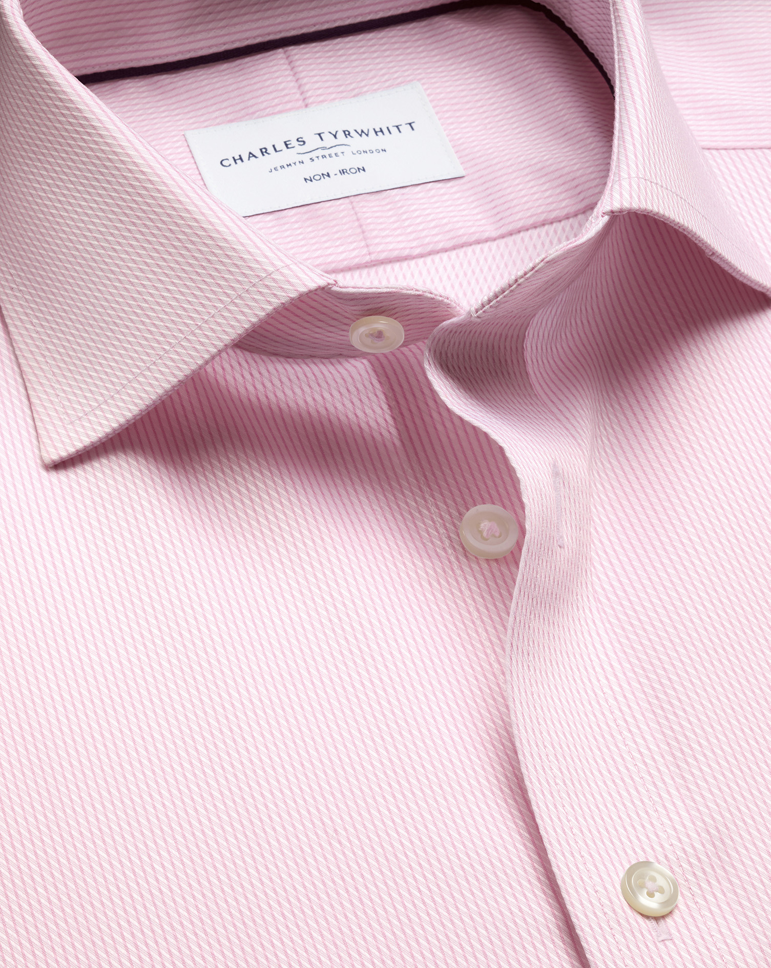 Chemise Greenwich Rayures En Serg Extensible Sans Repassage - Rose pour homme par Charles Tyrwhitt 30€