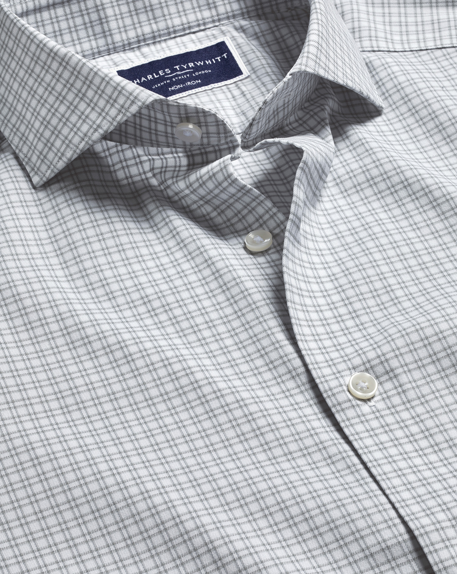 Men's Charles Tyrwhitt Non-Iron Stretch Twill Grid Check Dress Shirt - Silver Grey Single Cuff Size 