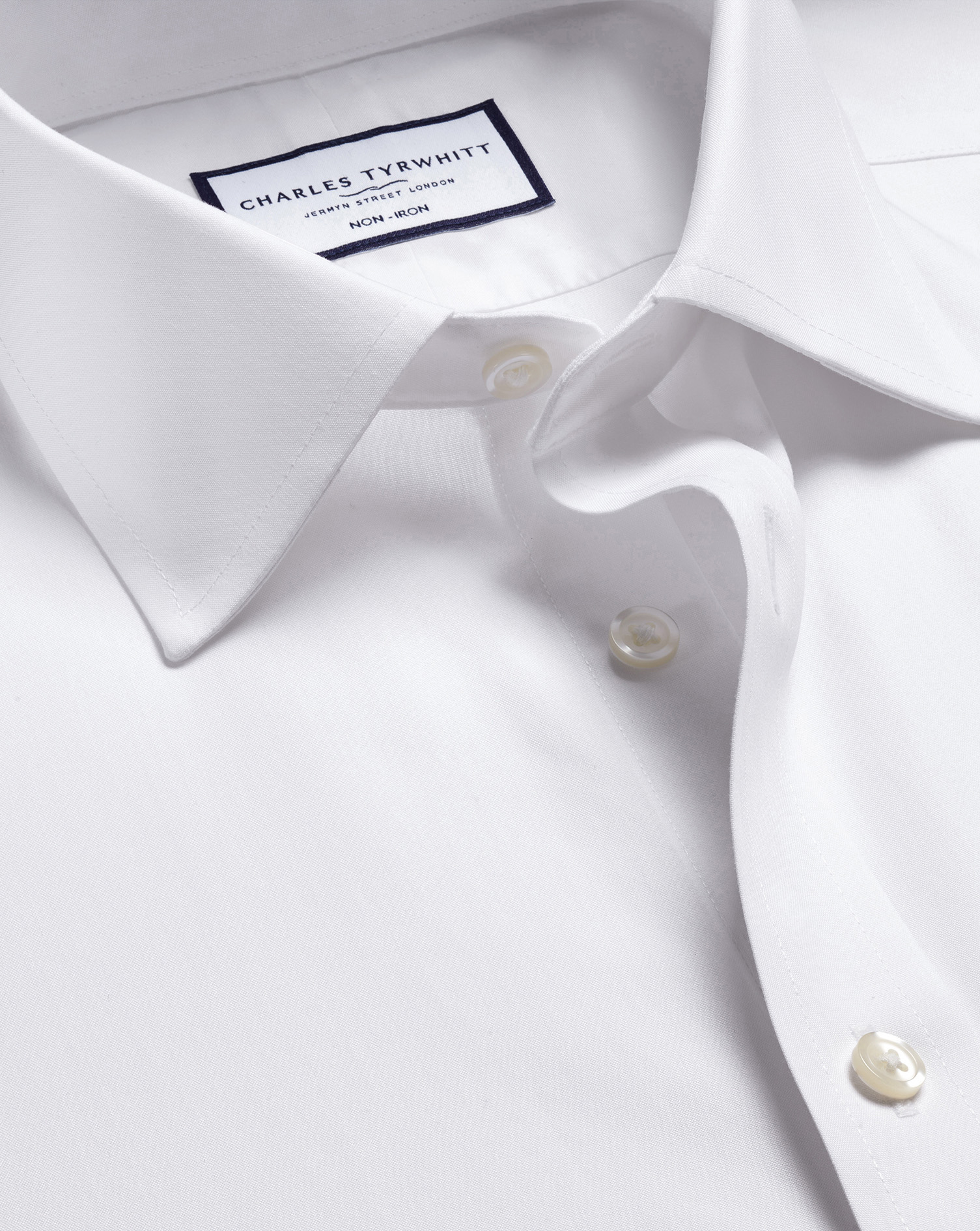 Charles Tyrwhitt Non-iron Poplin Cotton Dress Shirt In White