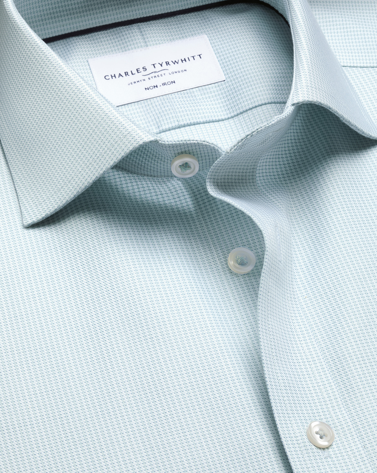 Chemise Tissage Greenwich Extensible Sans Repassage Vert Deau en Bleu pour homme par Charles Tyrwhitt 30€