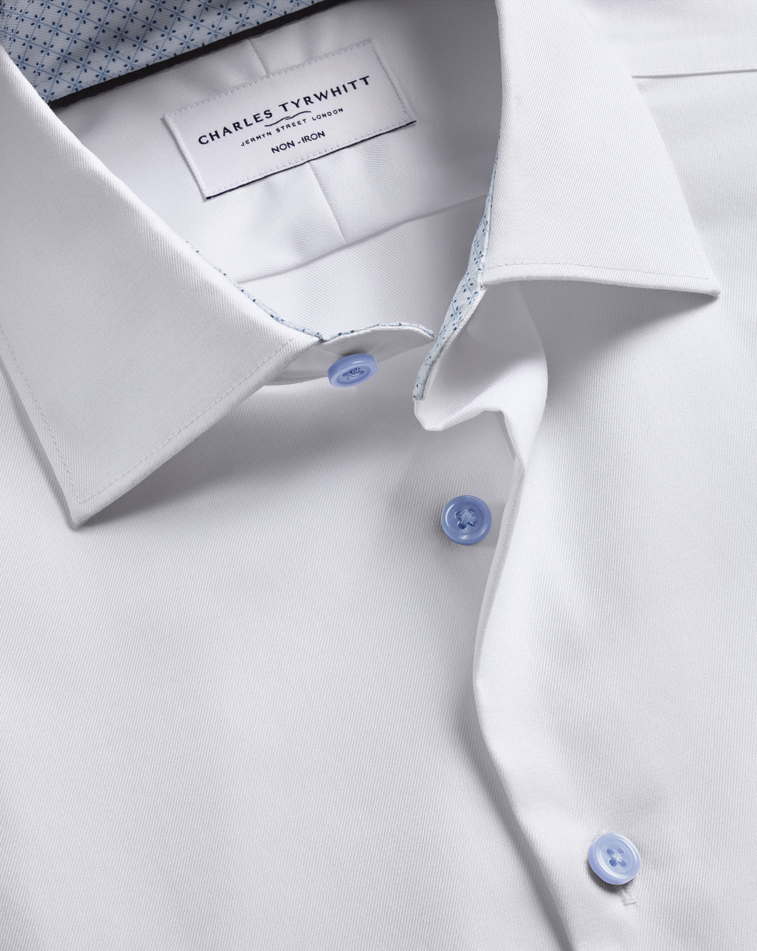 Men's Charles Tyrwhitt Non-Iron Stretch Printed Trim Shirt - White & Light Blue Single Cuff Size 14.5/33 Cotton