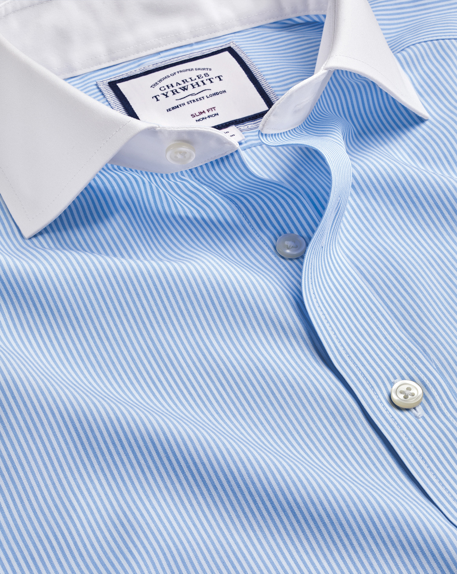Men's Charles Tyrwhitt Cutaway Collar Non-Iron Bengal Stripe Winchester Dress Shirt - Sky Blue Frenc