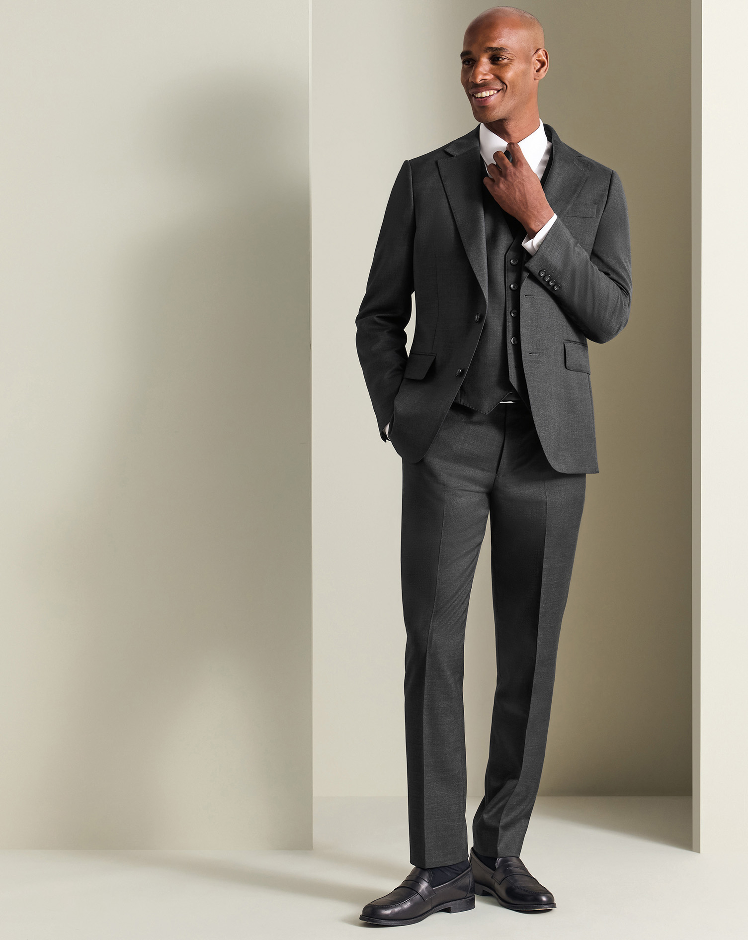 Men's Natural Stretch Twill Waistcoat - Charcoal Black, w48 by Charles Tyrwhitt