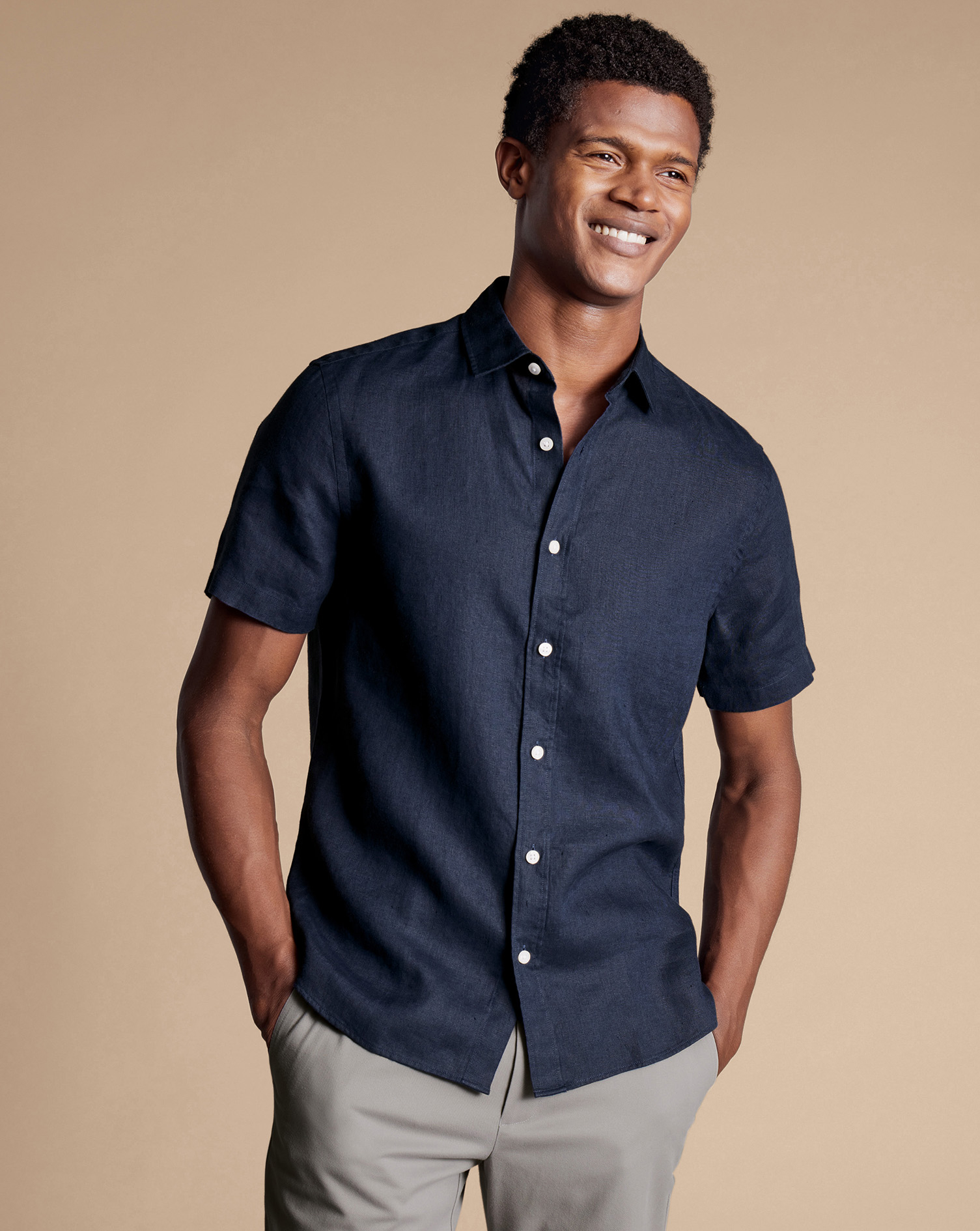Men's Charles Tyrwhitt Pure Short Sleeve Casual Shirt - Navy Single Cuff Blue Size Medium Linen

