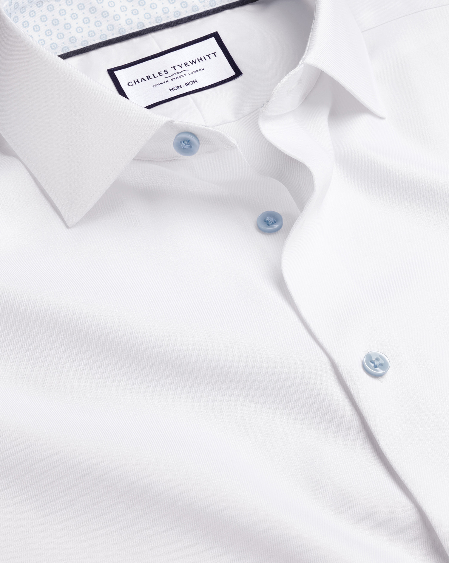 Men's Charles Tyrwhitt Semi-Cutaway Non-Iron Collar Twill Dress Shirt With Printed Trim - White Sing