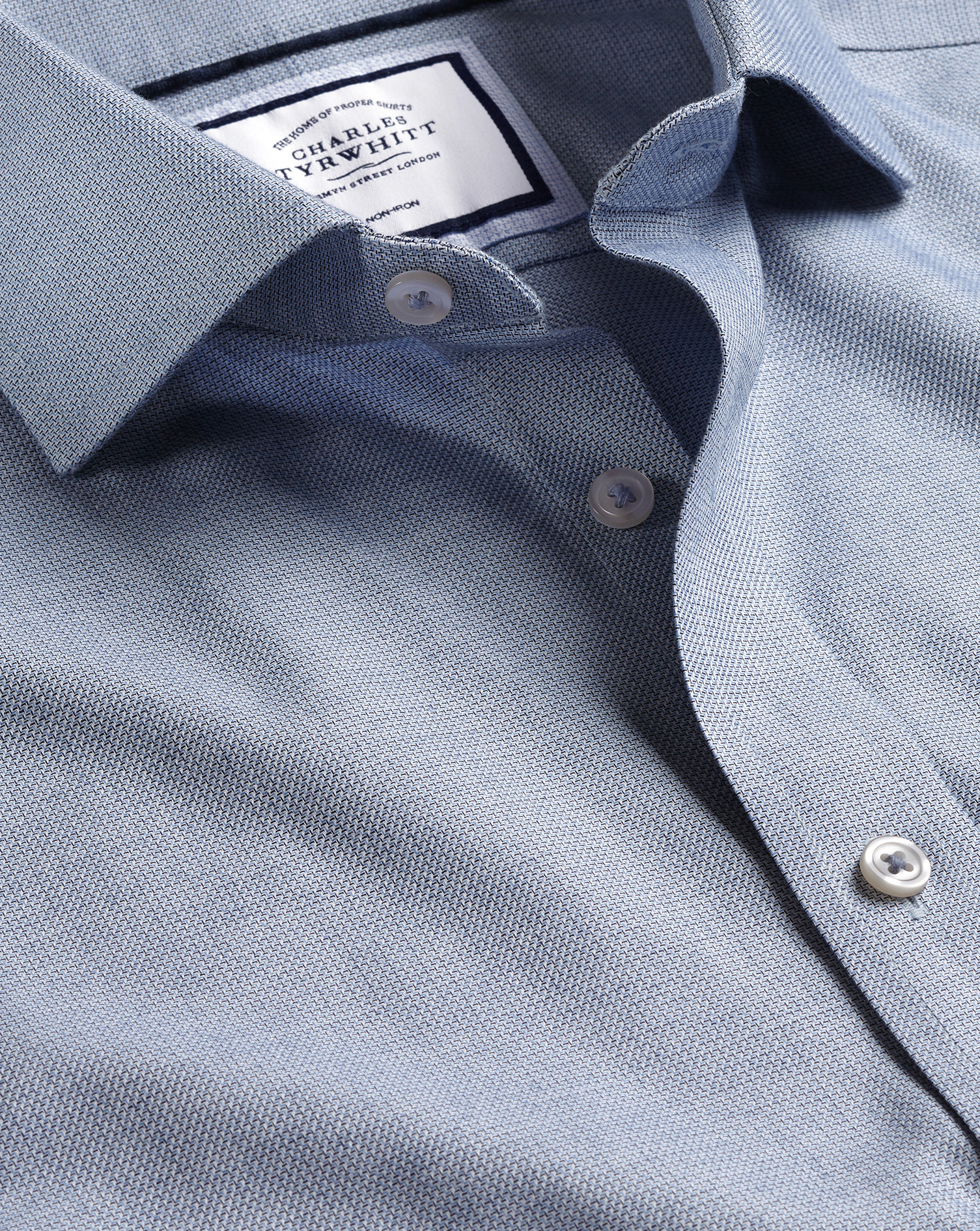Charles Tyrwhitt Cutaway Collar Non-iron Richmond Weave Cotton Dress Shirt In Blue