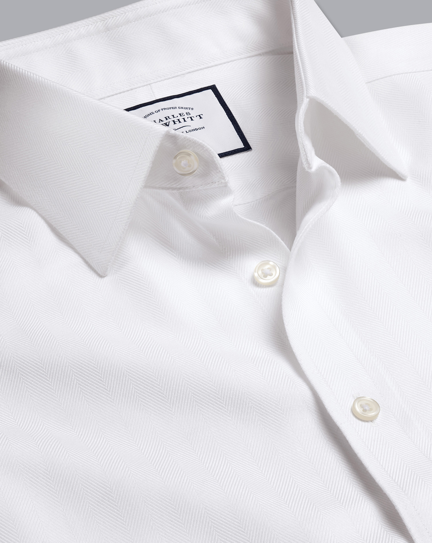 Men's Charles Tyrwhitt Non-Iron Herringbone Dress Shirt - White Single Cuff Size Medium Cotton
