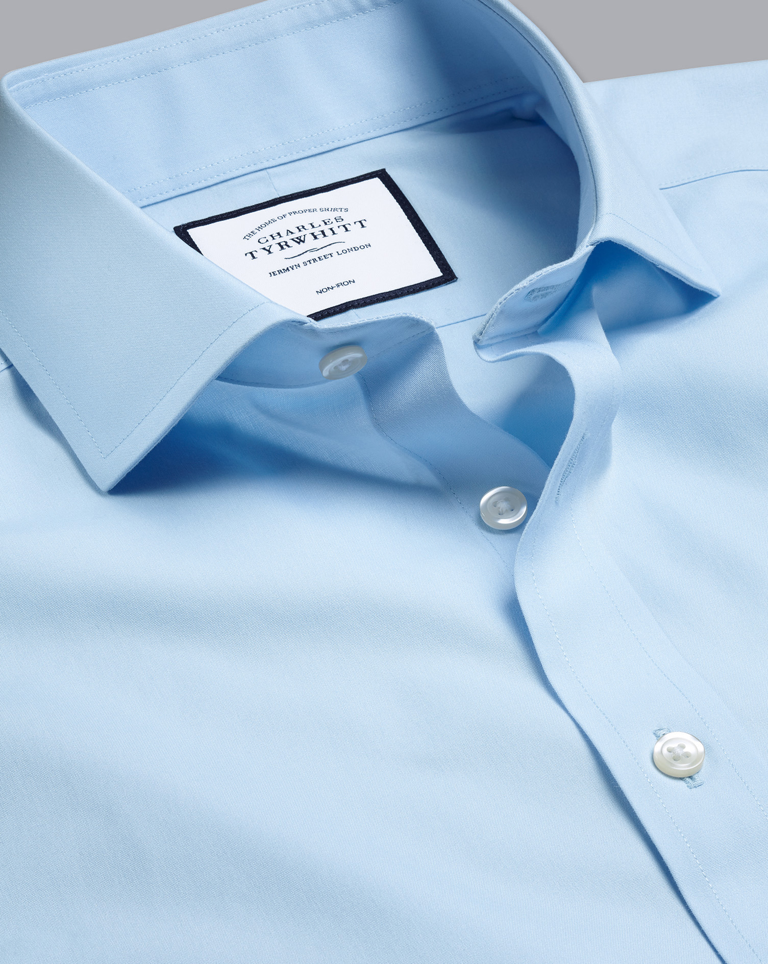 Cutaway Collar Non-Iron Poplin Cotton Dress Shirt - Sky Blue Single Cuff Size Large
