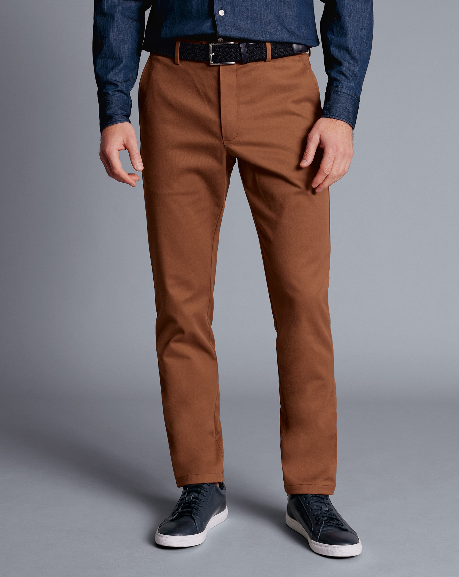 Men's Charles Tyrwhitt Ultimate Non-Iron Chino Pants - Toffee Brown Size W42 L32 Cotton
