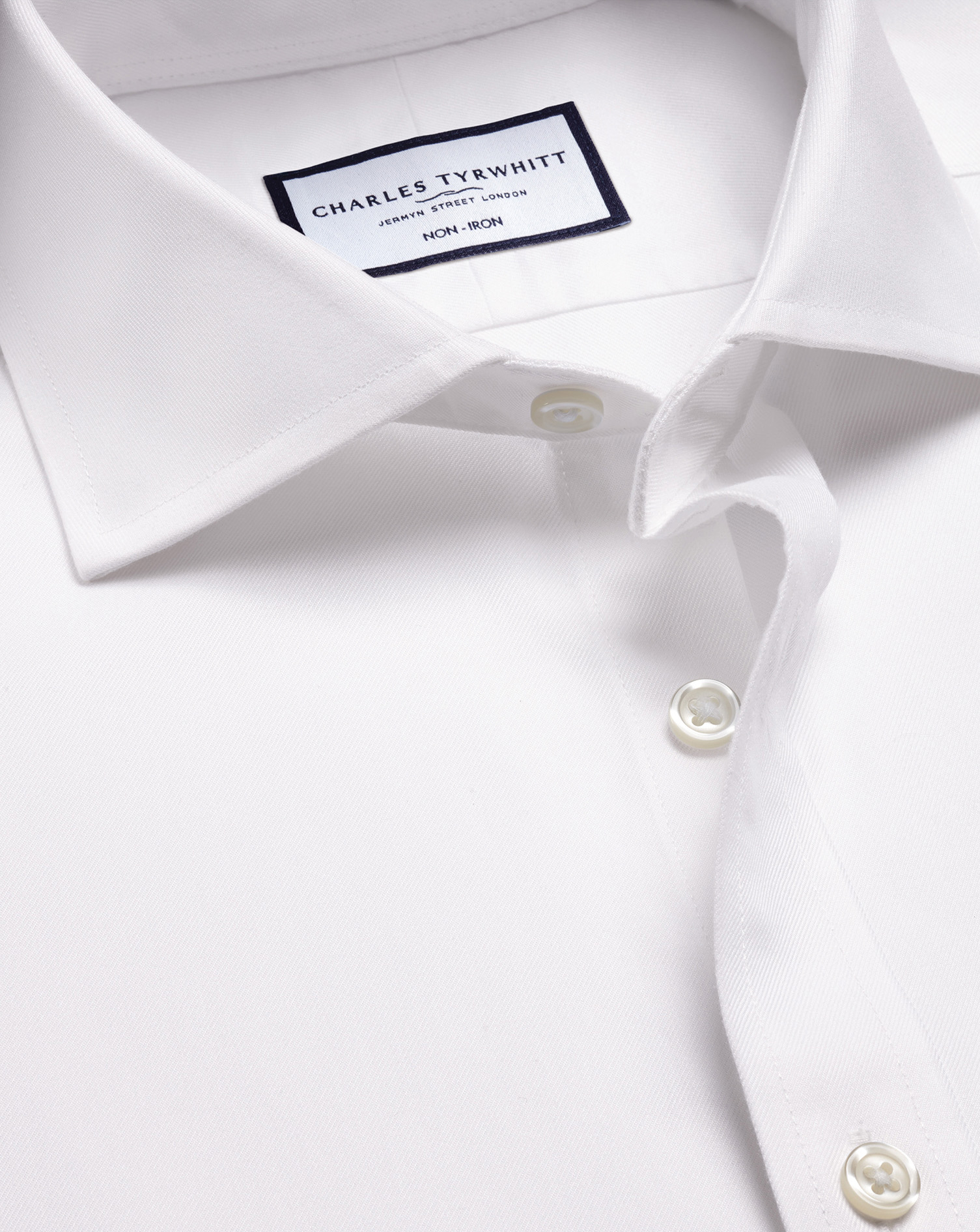 Charles Tyrwhitt Cutaway Collar Non-iron Twill Cotton Dress Shirt In White