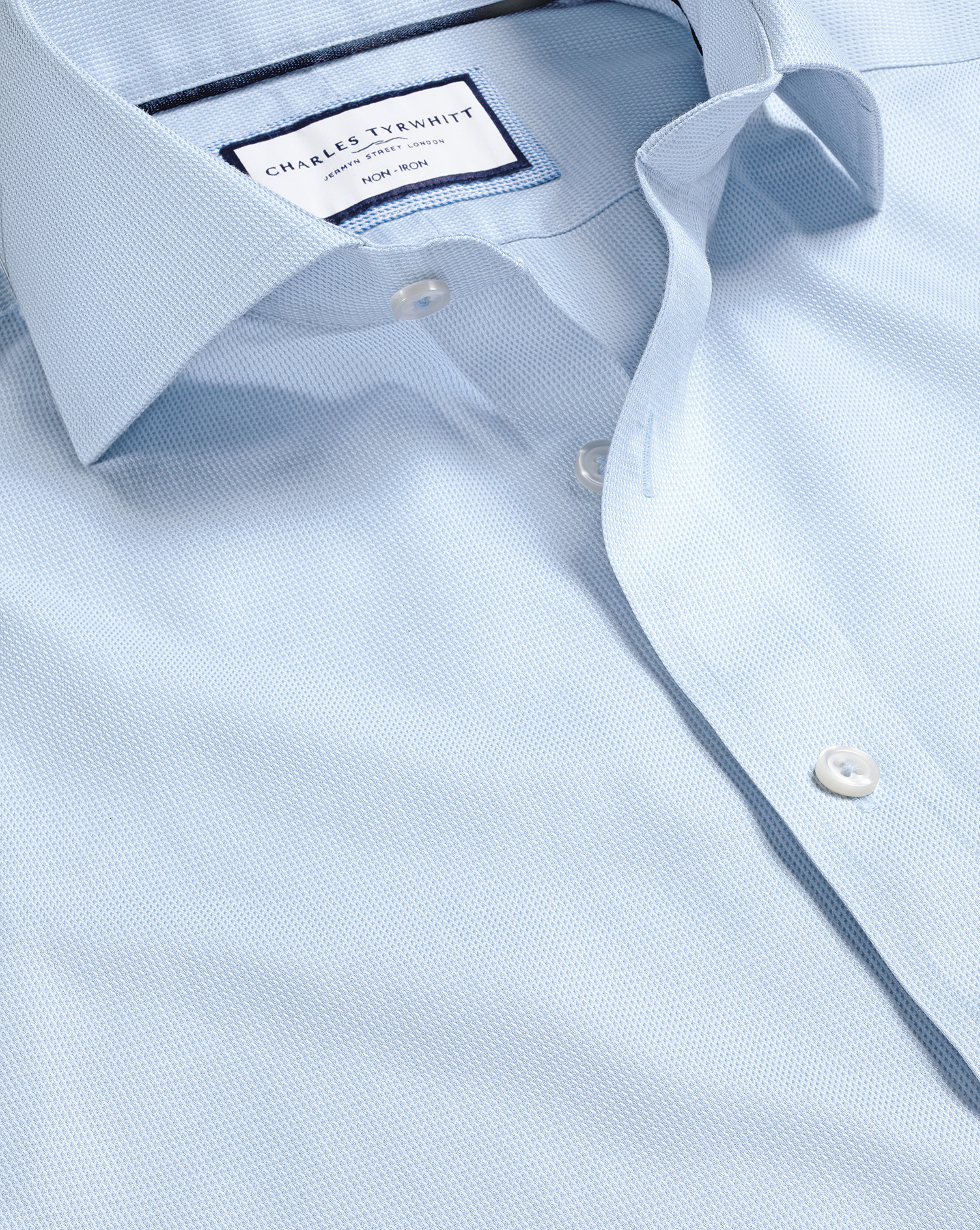 Men's Charles Tyrwhitt Cutaway Collar Non-Iron Clifton Weave Dress Shirt - Light Blue Single Cuff Si