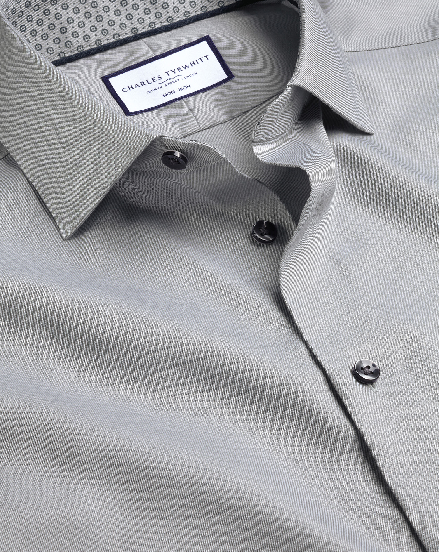 Men's Charles Tyrwhitt Semi-Cutaway Collar Non-Iron Twill Dress Shirt With Printed Trim - Light Grey